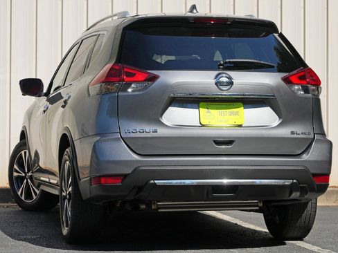 Used 2018 Nissan Rogue SL AWD/4WD image 5