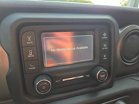 Used 2019 Jeep Wrangler Unlimited Sport S AWD/4WD image 53