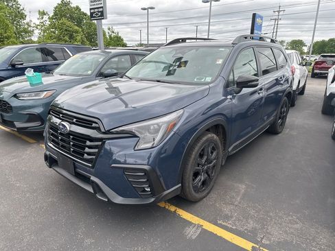 Used 2023 Subaru Ascent Onyx Edition AWD/4WD image 5