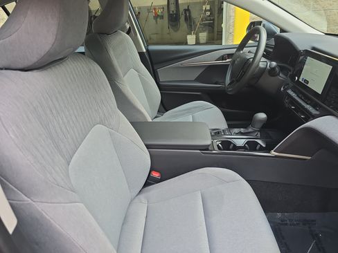 Used 2026 Toyota Camry LE FWD image 10
