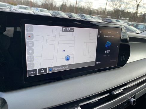 Certified 2023 Hyundai Palisade SE image 18