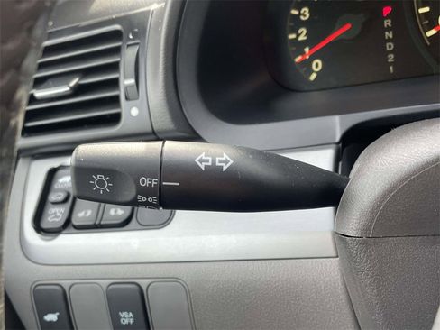 Used 2010 Honda Odyssey EX-L image 25