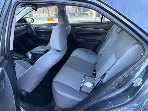 Used 2015 Toyota Corolla L FWD image 11