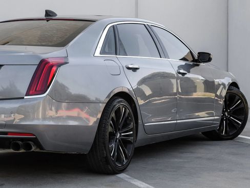 Used 2018 Cadillac CT6 Platinum AWD/4WD image 13