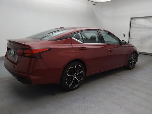 Used 2023 Nissan Altima 2.5 SR image 10