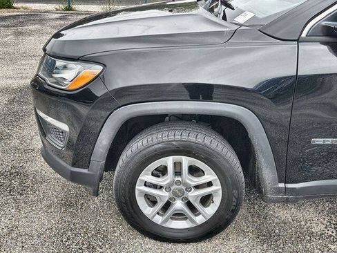Used 2020 Jeep Compass Sport AWD/4WD image 32