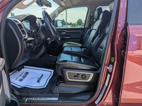 Used 2020 RAM 1500 Laramie AWD/4WD image 12