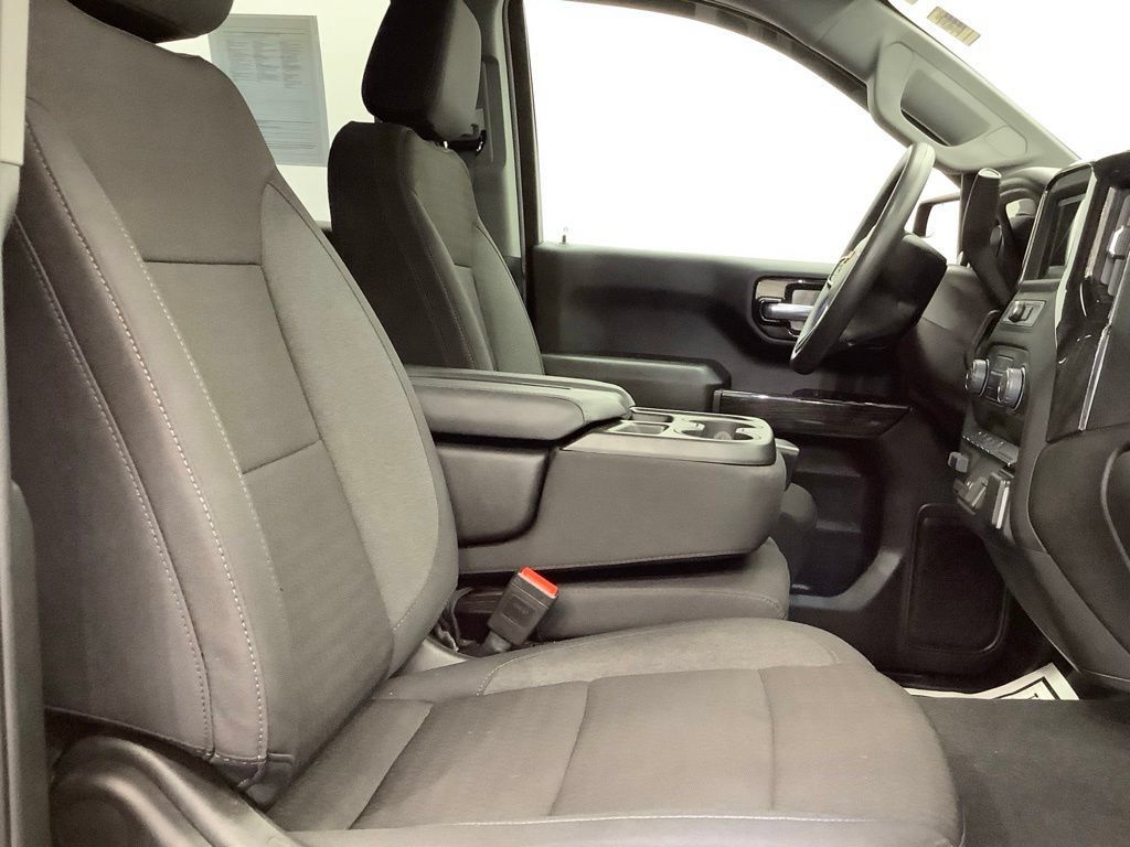 Used 2025 Chevrolet Silverado 1500 Custom AWD/4WD image 27