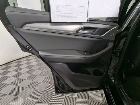 Used 2019 BMW X4 M40i w/ Driving Assistance Package image 40