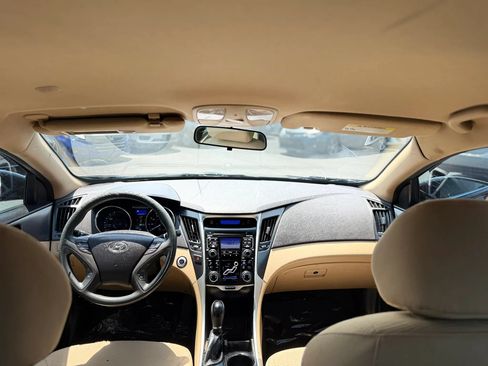Used 2011 Hyundai Sonata Hybrid FWD image 19