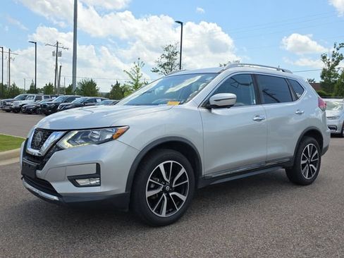 Used 2019 Nissan Rogue SL AWD/4WD image 7