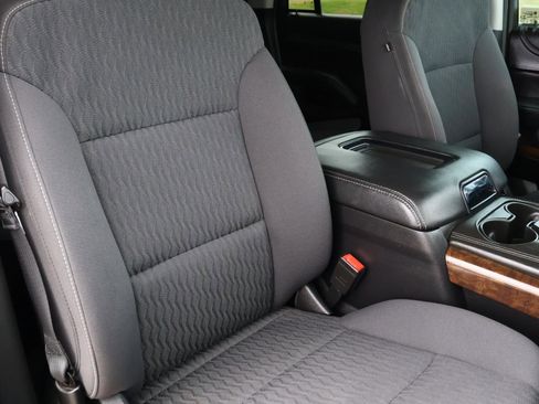 Used 2019 Chevrolet Tahoe LS image 18