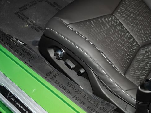 New 2026 Chevrolet Corvette Stingray Preferred Conv image 26