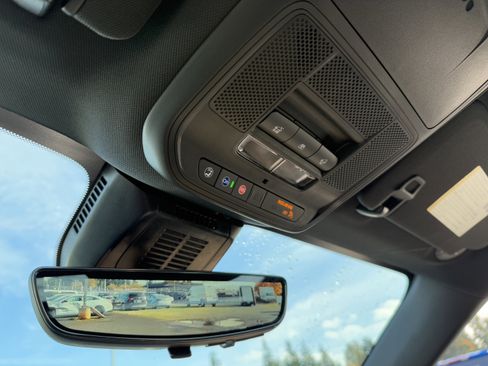 New 2026 Chevrolet Equinox ACTIV w/ Convenience Package III image 18