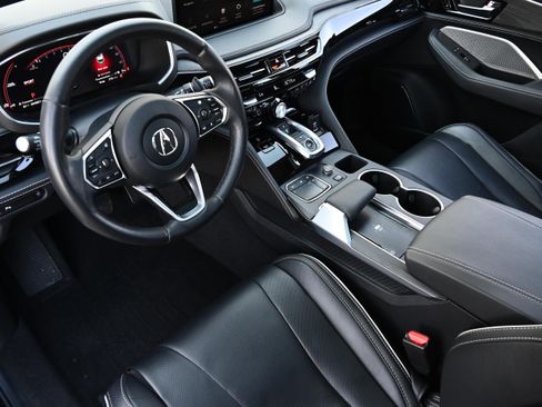 Used 2024 Acura MDX SH-AWD w/ Advance Package image 13