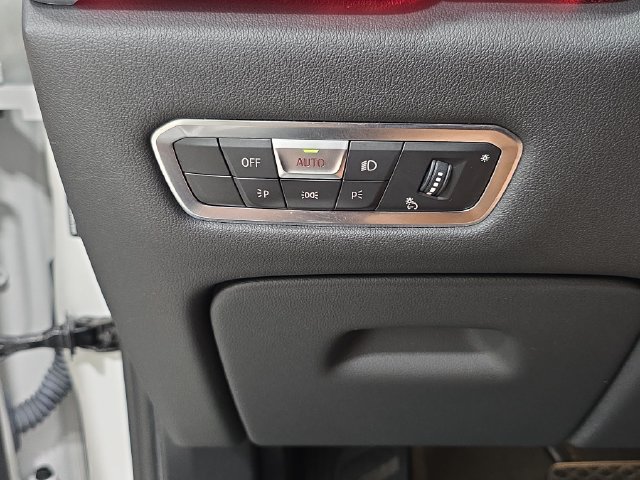 Certified 2023 BMW X5 xDrive45e w/ Executive Package AWD/4WD image 23