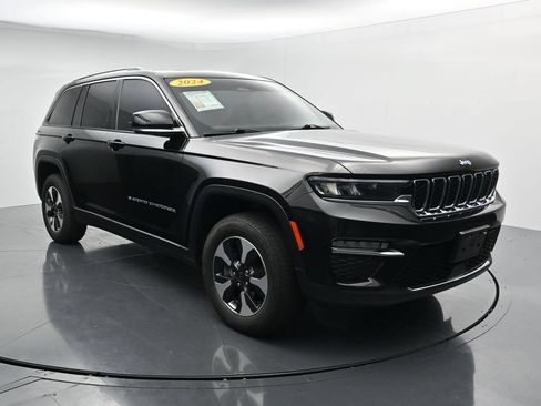Used 2024 Jeep Grand Cherokee Limited 4xe AWD/4WD image 2