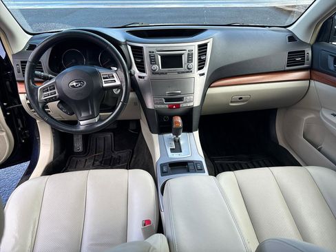 Used 2013 Subaru Outback 2.5i Limited w/ Moonroof Pkg image 13