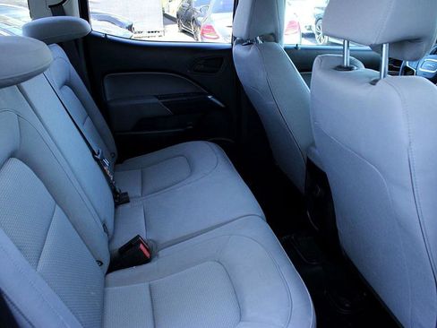 Used 2018 GMC Canyon 2WD Crew Cab w/ Convenience Package image 20