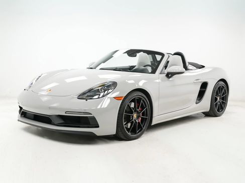 Used 2024 Porsche 718 Boxster GTS RWD image 1