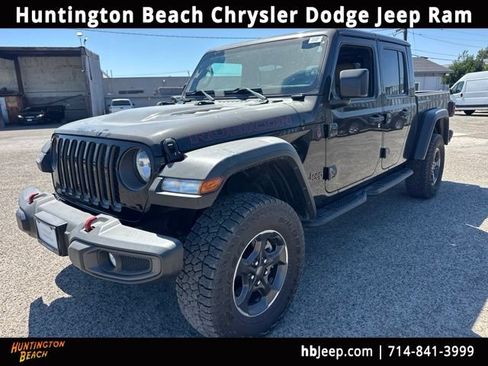 Used 2023 Jeep Gladiator Rubicon w/ Cold Weather Group AWD/4WD image 1