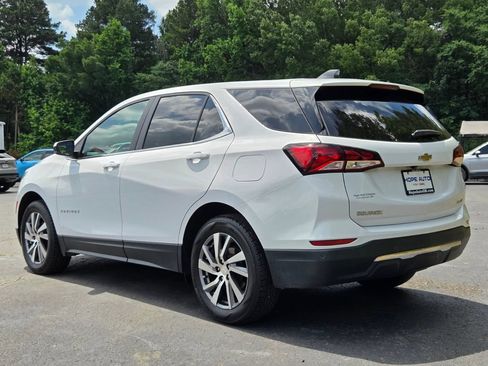 Used 2022 Chevrolet Equinox LT AWD/4WD image 4