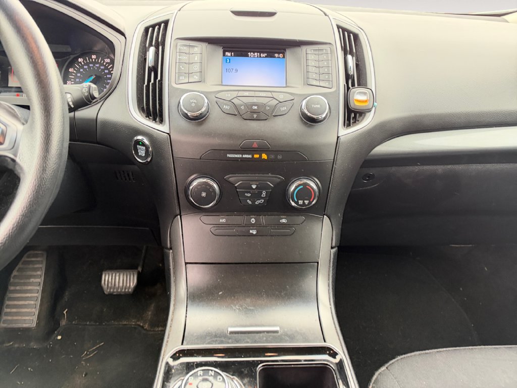 Used 2019 Ford Edge SE FWD image 11