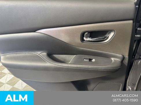Used 2023 Nissan Murano SV FWD image 24
