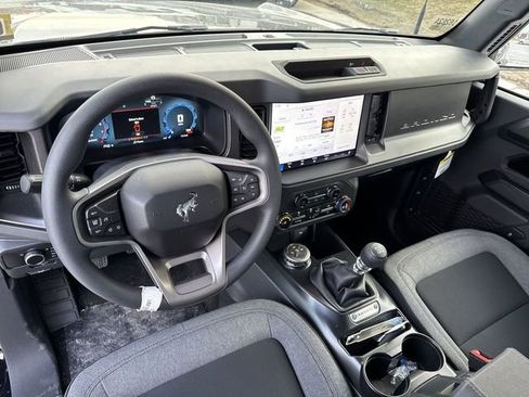 New 2026 Ford Bronco 2-Door AWD/4WD image 15