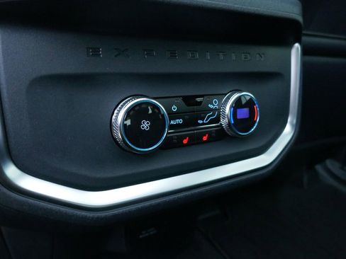 New 2026 Ford Expedition Platinum AWD/4WD image 15