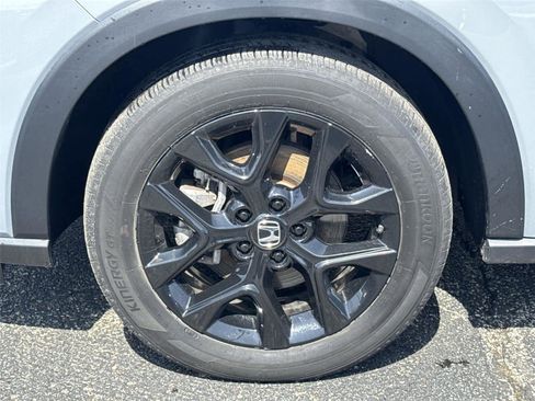Used 2024 Honda HR-V Sport image 11