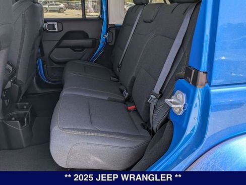 New 2025 Jeep Wrangler Unlimited Sahara w/ Technology Group AWD/4WD image 12