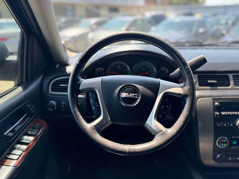 Used 2013 GMC Yukon SLT w/ SLT-2 Equipment Package image 14