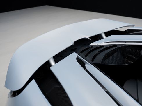 Used 2018 McLaren 720S image 32