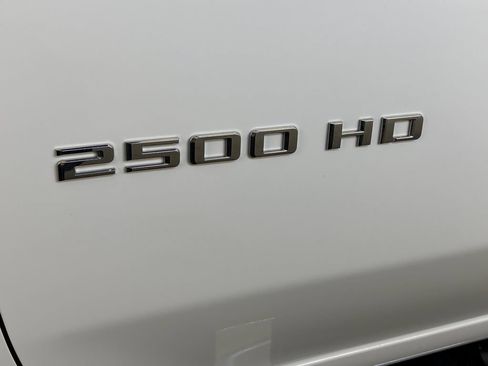 Used 2025 Chevrolet Silverado 2500 LTZ w/ LTZ Convenience Package AWD/4WD image 44
