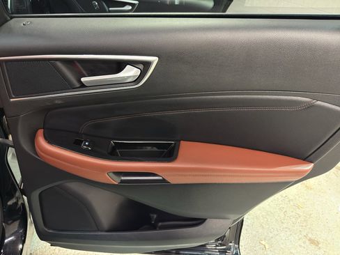 Used 2016 Ford Edge Titanium w/ Equipment Group 301A image 25