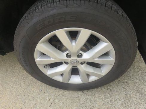 Used 2014 Nissan Murano SV w/ Value Package AWD/4WD image 11