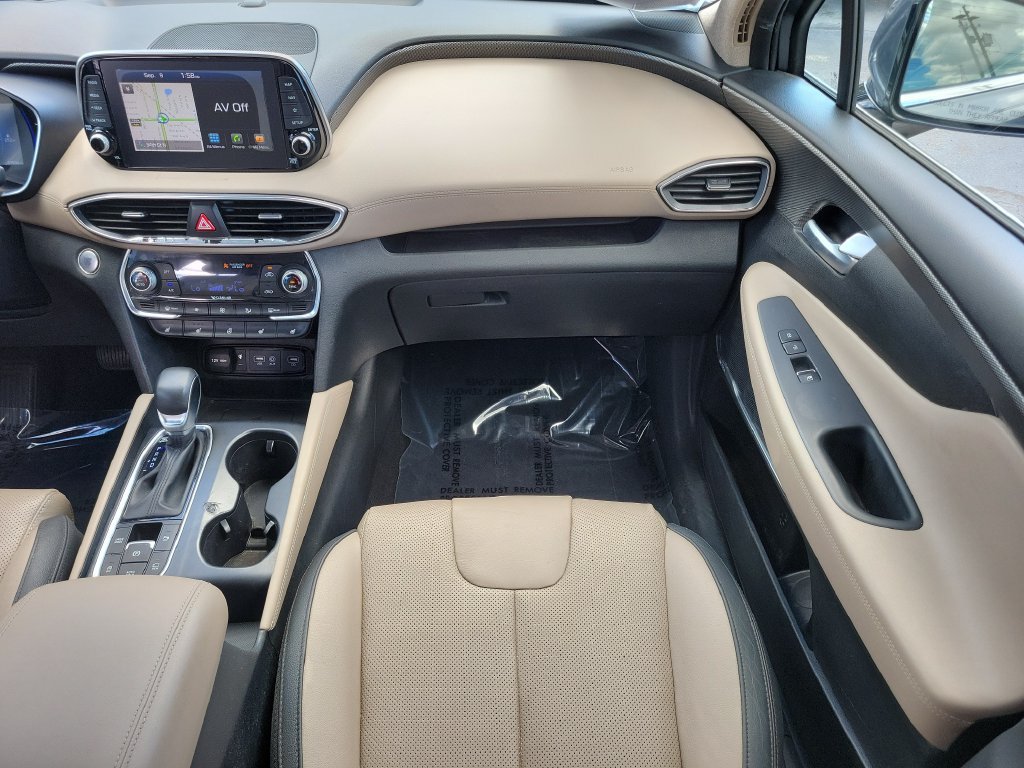 Used 2019 Hyundai Santa Fe FWD image 16