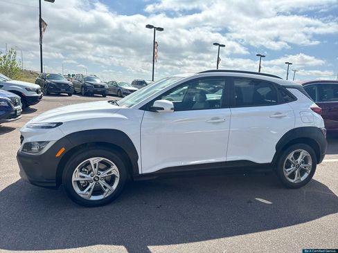 Certified 2023 Hyundai Kona SEL w/ Convenience Package AWD/4WD image 15