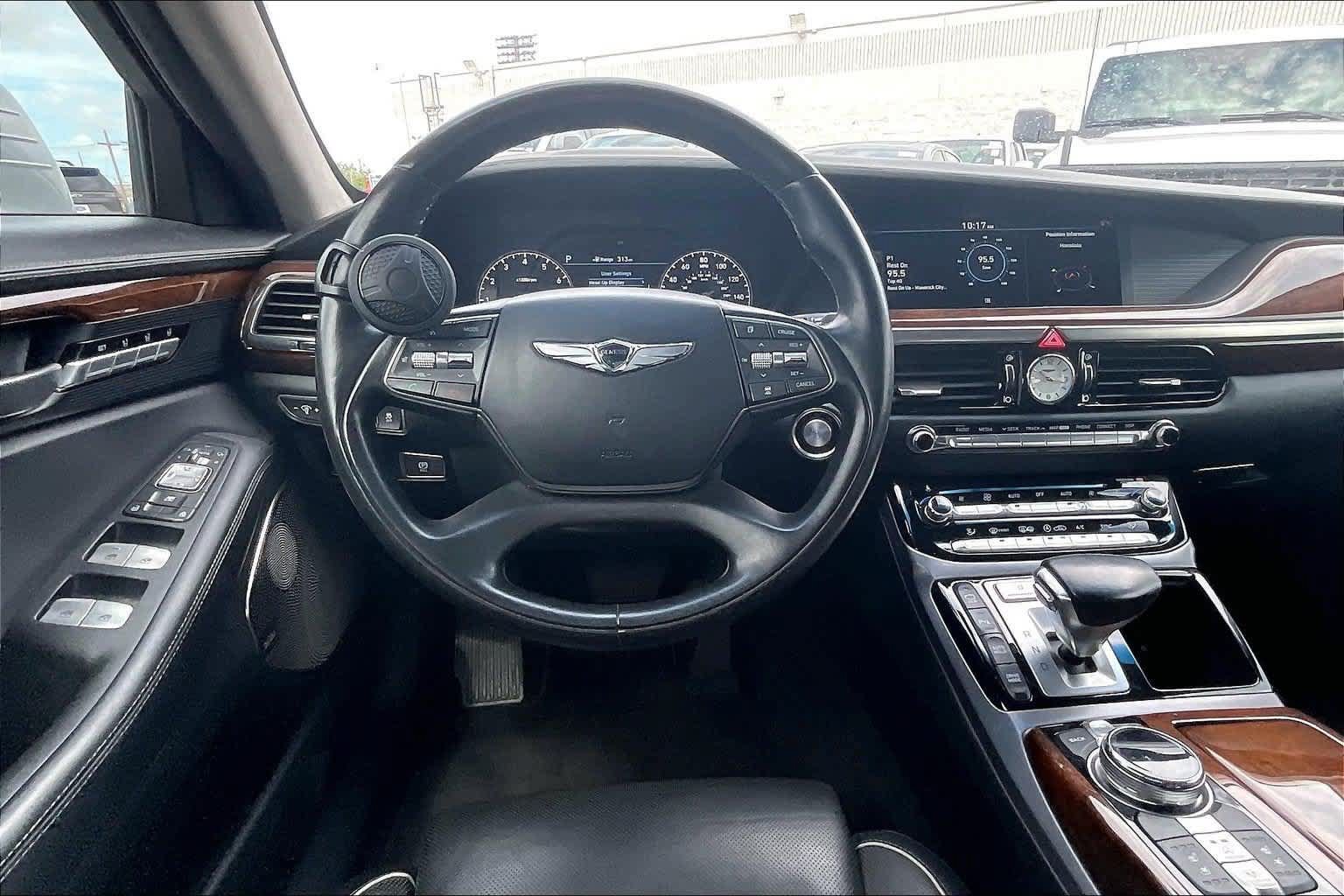 Used 2019 Genesis G90 5.0 Ultimate RWD image 14
