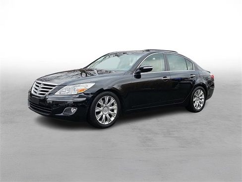 Used 2009 Hyundai Genesis 3.8 w/ Technology Pkg 4 image 3
