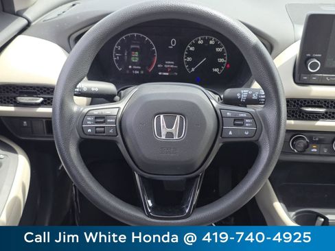 Certified 2023 Honda HR-V LX image 25