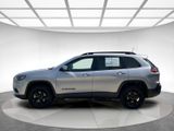 Used 2021 Jeep Cherokee Latitude Plus image 2