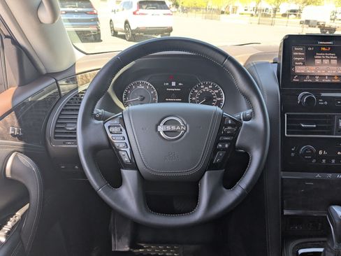 Used 2023 Nissan Armada Platinum w/ Cargo Package AWD/4WD image 18