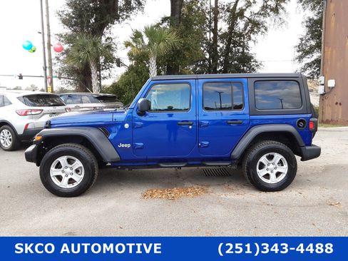Used 2020 Jeep Wrangler Unlimited Sport S image 2