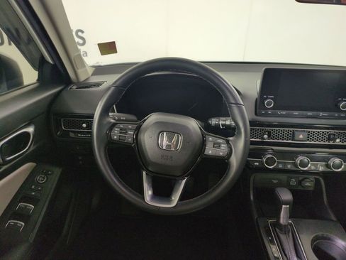 Certified 2024 Honda Civic EX-L image 18