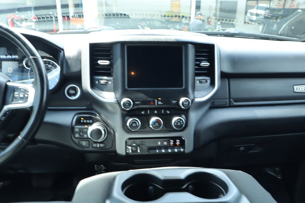 Used 2024 RAM 1500 Big Horn AWD/4WD image 30
