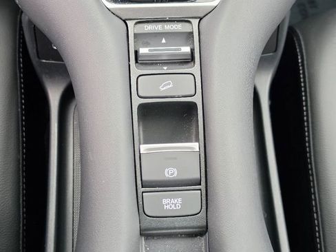 Used 2024 Honda HR-V EX-L image 26