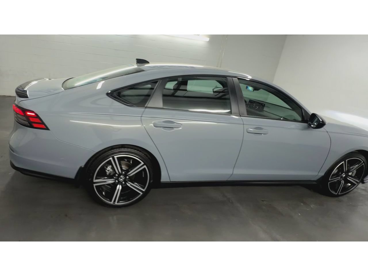 Used 2026 Honda Accord Sport image 9