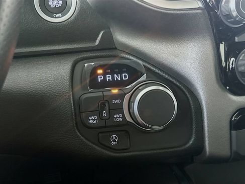 New 2026 RAM 1500 Express AWD/4WD image 12